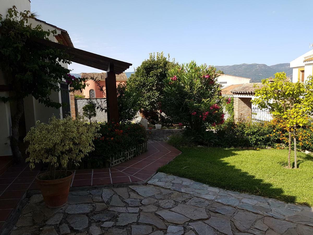 Holiday home Casa Camelias Los Barrios